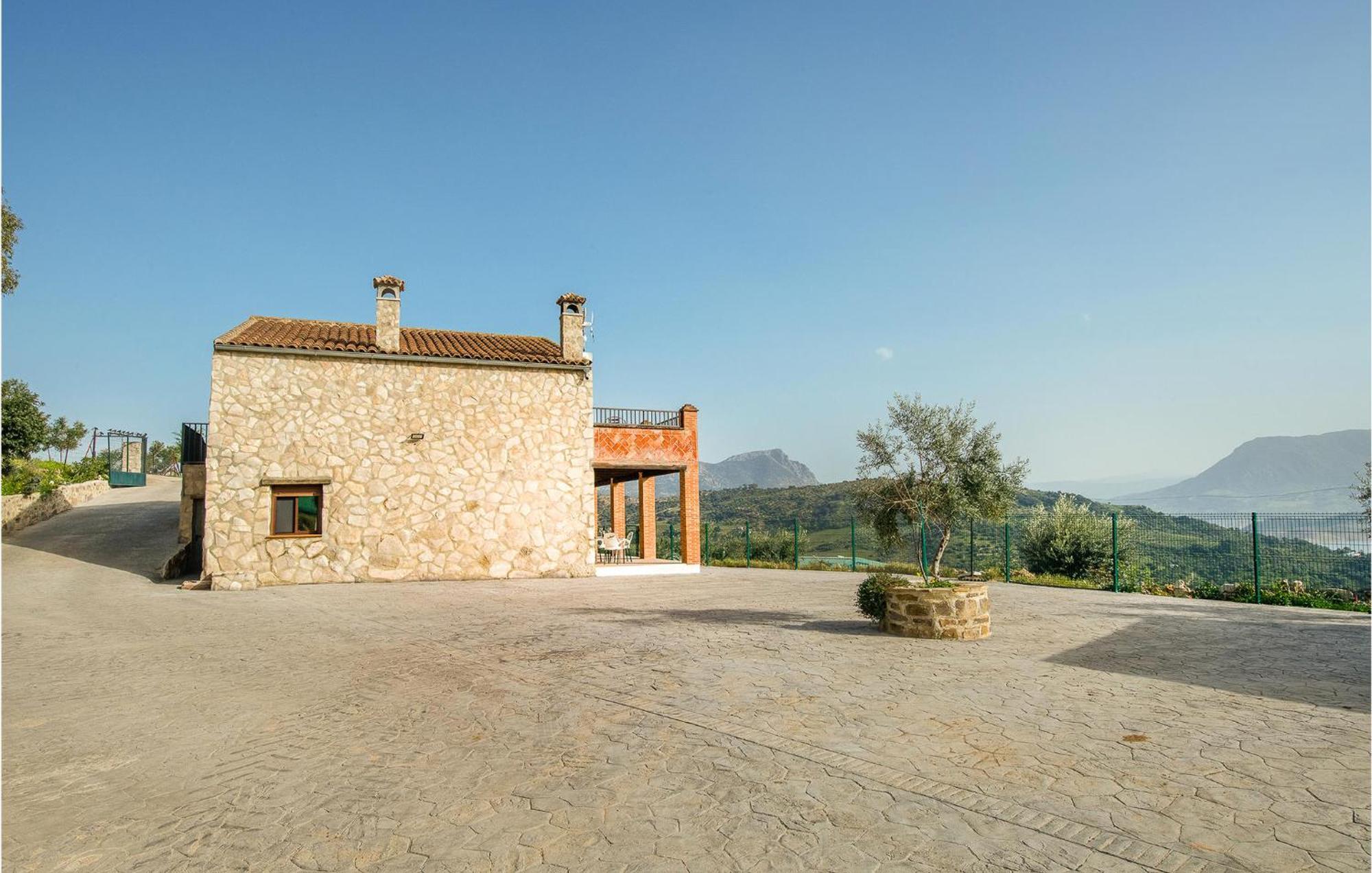 Gorgeous Home In Algodonales With Kitchen Exterior photo